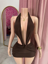 Load image into Gallery viewer, Soliea dress- brown
