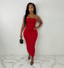 Load image into Gallery viewer, Riah Strapless Maxi Dress  - Red
