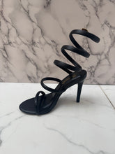 Load image into Gallery viewer, LaceUp Heels - Black
