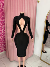 Load image into Gallery viewer, Misa Midi Dress
