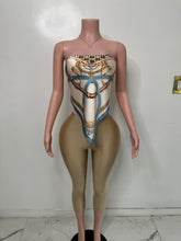 Load image into Gallery viewer, Demi Capris - Gold
