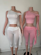 Load image into Gallery viewer, Xeni 2-Piece Set - Pink
