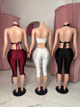 Load image into Gallery viewer, Mella Capri Set - Burgundy
