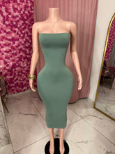 Load image into Gallery viewer, Tube Midi Dress - Sage
