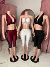 Load image into Gallery viewer, Mella Capri Set - Black
