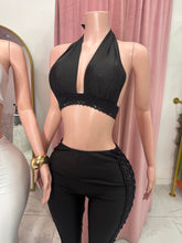 Load image into Gallery viewer, Mella Capri Set - Black
