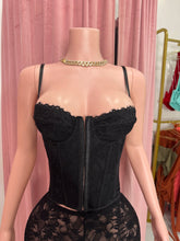Load image into Gallery viewer, Amy Corset - black
