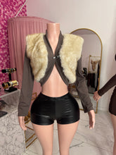 Load image into Gallery viewer, Karin Jacket
