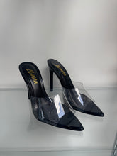 Load image into Gallery viewer, Clear Heels - Black

