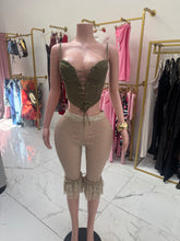 Load image into Gallery viewer, Lace  Capris - Beige
