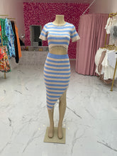 Load image into Gallery viewer, Diamonds Striped Skirt Set
