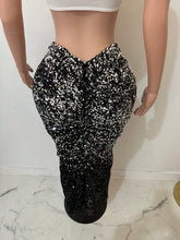 Load image into Gallery viewer, Stephanie Sequin Maxi Skirt
