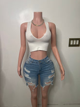 Load image into Gallery viewer, Nyla Shorts - Light Denim
