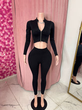 Load image into Gallery viewer, Adore Leggings Set - Black
