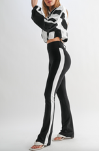 Load image into Gallery viewer, Nyeli Set - Black
