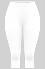 Load image into Gallery viewer, Katrina White Capris
