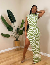 Load image into Gallery viewer, Tropics Dress - Green
